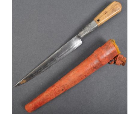 An antique late 19th / early 20th century African / Borneo dagger. The dagger with shaped wooden grip, with wire bound handle