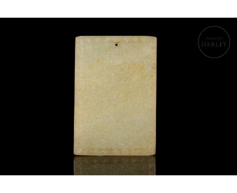 Light-coloured carved jade with reddish and golden flecks. The 18 pieces are rectangular in shape, with a thin rim and rounde