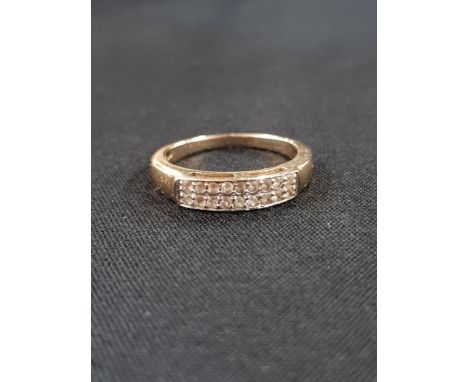9CT GOLD DIAMOND RING