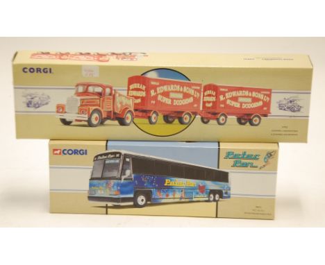 CORGI CLASSICS MINT AND BOXED R. EDWARDS AMUSEMENTS SCAMMEL HIGHWAYMAN viz tow truck and two trailers model No. 97920 and a C