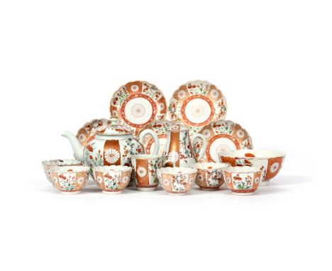 A combined part tea service  18th century, including English (Worcester and Liverpool) and Chinese porcelains decorated in th