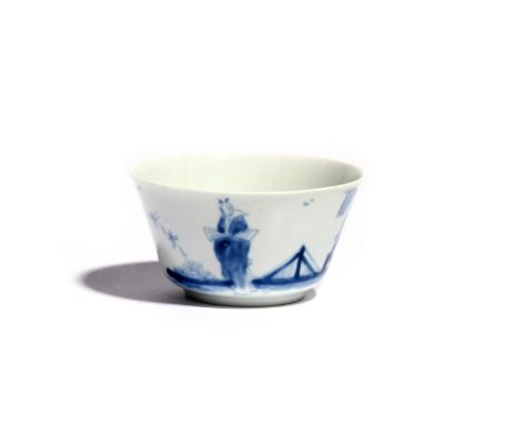 An early Worcester blue and white teabowl  c.1753, the finely potted flared shape painted with the Willow Root pattern, a sol