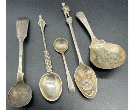 Selection of silver hallmarked flatware items to include London silver caddy spoon, Edinburgh silver clan design tea spoon, V