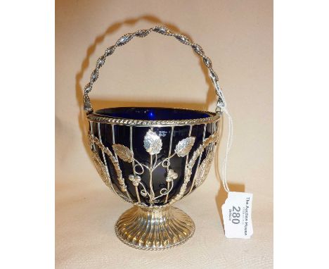 Fine Victorian silver openwork sugar or sweetmeat basket. Decorated with foliate motifs and neo-classical cameo panels. Hallm