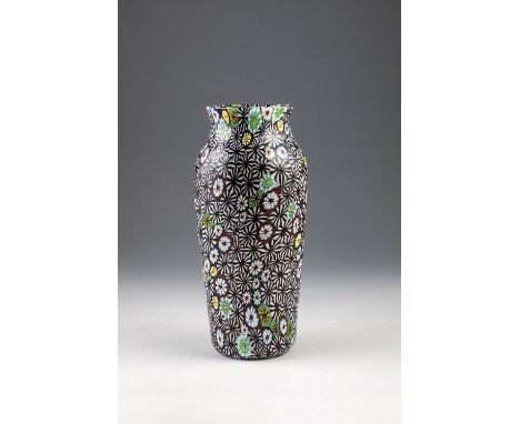 Vase mit Murrine ''Kiku'' &amp; ''Redentore'' Ermanno Toso (Entwurf), Fratelli Toso, Murano, 1950-55 Farbloses Glas mit einge