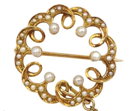 Early 20th century 14ct gold circular pearl brooch 