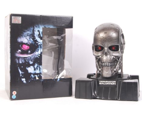 A fantastic 1:1 scale prop replica Terminator bust - BluRay DVD presentation set for Colombia Picture's ' Terminator Salvatio