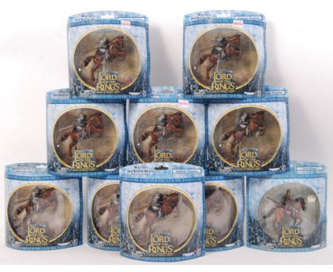 A collection of 10x assorted Play Along made ' Lord Of The Rings ' ' Battle Scale Figures '&nbsp; figure sets. All highly det