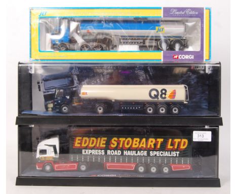 A collection of Corgi ' Modern Trucks ' diecast scale model hauliers to include: ERF EC Series Eddie Stobart 75201 and Leylan