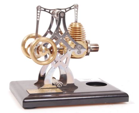 A superb rare German ' Bohm Stirling Technik ' live steam / vacuum motor precision engineered model engine ' Heissluftmaschin