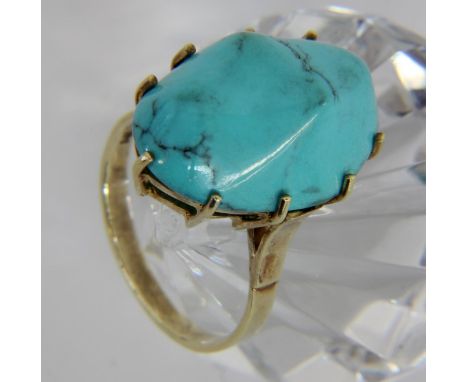 DAMENRING585/000 Gelbgold mit Türkis. Ringgr. 57/58. Brutto ca. 7,6g.   A LADIES RING 585/000 yellow gold with turquoise. Rin