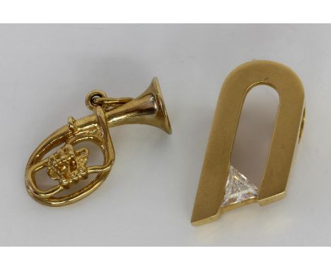 ZWEI ANHÄNGER333/000 Gelbgold. Brutto ca. 5,8g.   TWO PENDANTS 333/000 yellow gold. Gross weight approximately 5.8 grams. Key