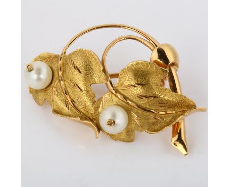 A late 20th century Italian 18ct gold cultured pearl leaf brooch, maker's marks WTV, brooch length 39mm, 6.7gNo damage or rep
