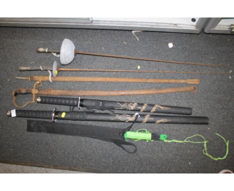 A QUANTITY OF VINTAGE AND MODERN SWORDS