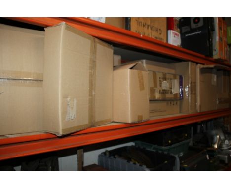 A LARGE QUANTITY OF LIGHTING A/F