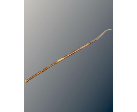 A vintage scythe, length 143cm 