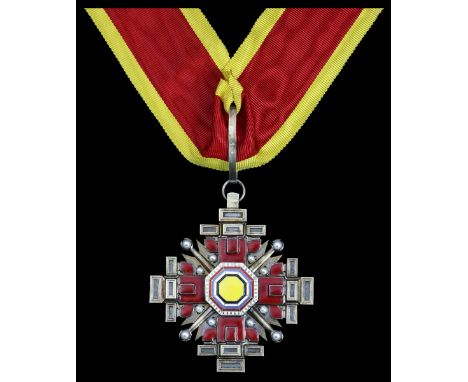 (x) Japan, Manchukuo, Order of the Pillars of State, Commander's neck Badge, 63mm, silver-gilt and enamel, set with 12 pearls