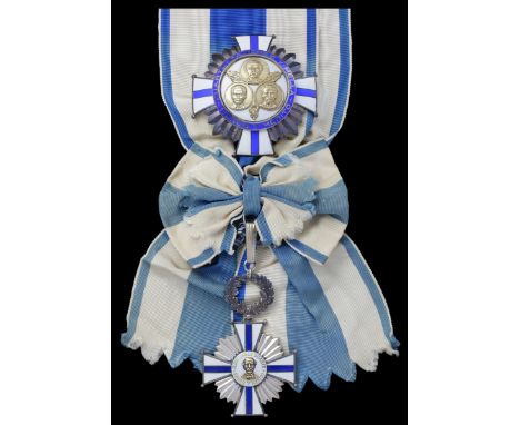 (x) Dominica, Republic, Order of Merit of Duarte, Sánchez and Mella, Grand Officer's set of Insignia, sash Badge, 88mm includ