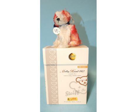 A Steiff Molly Hund 1927 replica limited-edition dog, with ear tag, labels, certificates and box. 