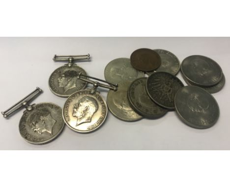 Three 1914-1918 War Medals, to: J45704 R G Elliott AB RN, K22175 T Saunders act L Sto RN and 26474 Pte S Gould R Berks R, to/