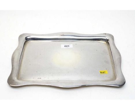 An early 20th Century silver rectangular tray, by J &amp; R Griffin Ltd, Chester, 1920, 30 x 21cms, 11oz gross.