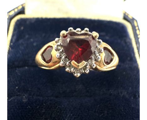 10kt Gold Vintage Diamond Accented Heart Cut Garnet Dress Ring (3.3g)