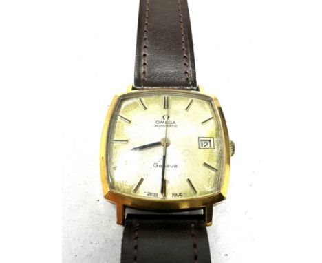 Vintage gents omega automatic geneve  wristwatch the watch is ticking 