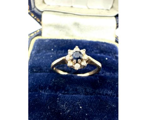 9ct Gold Diamond &amp; Sapphire Floral Cluster Ring (1.4g)