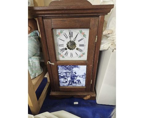 A vintage Ingraham mantel clock