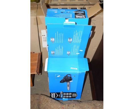 Box MacAllister chainsaw