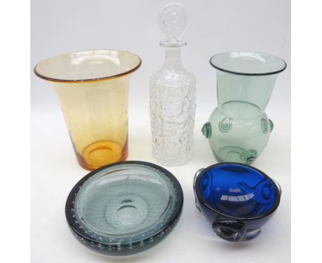 Whitefriars pale amber encased bubble pattern bell shaped vase, H23cm & sea green circular dish & a Glacier design glass deca