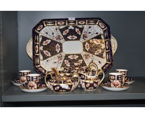 A 20th century Royal Crown Derby Imari Pattern cabinet display tea service pattern 2451 in very fine condition.
some wear to 