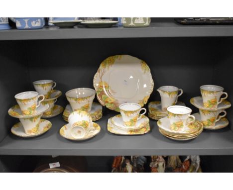 An Art Deco Taylor and Kent L375 pattern part tea service.