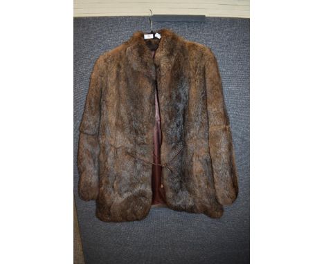 A vintage ladies fur coat jacket size 10.