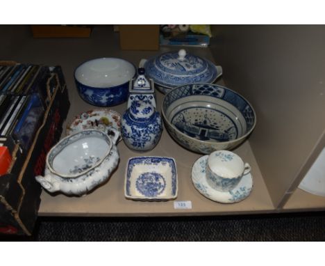 A selection of ceramics including a tin glazed pearl ware footed fruit bowl