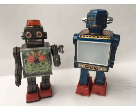 2x Japanese loose tinplate and plastic, clockwork and battery operated, including a Cog Robot and a TV Robot