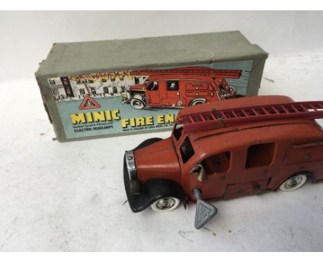 Triang Minic boxed clockwork tinplate Fire engine