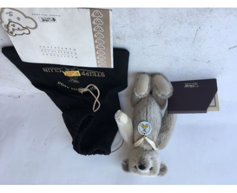 Steiff club bear edition 2005 with bag and certificates etc