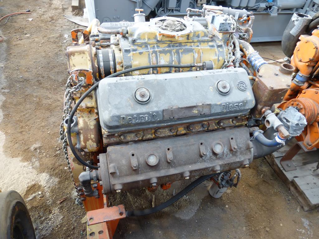 GM Detroit model 71 V8 Marine Diesel Engine, 318HP (237kW), 1600 RPM ...