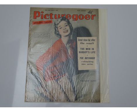 PICTUREGOER MAGAZINE - SINGLE ISSUE JANUARY 1959   - A single issue of Picturegoer magazine from January 1959. The cover art 