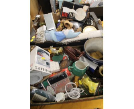 TWO TRAYS OF ASSORTED SUNDRIES TO INCLUDE A LARGE WEDGWOOD BLUE AND WHITE VASE, TABLE LIGHTER, ETC 