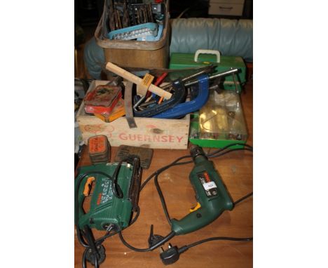 A BOSCH DRILL TOGETHER WITH A BOSCH JIGSAW, AND QUANTITY OF VARIOUS TOOLS AND ACCESSORIES ETC 