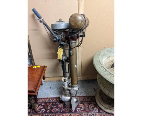 A vintage Villiers Magneto outboard engineLocation: G 