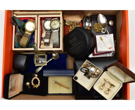 A BOX OF ASSORTED ITEMS, to include three wristwatches, names to include 'Timex, Orfeus, Prestige', an assortment of costume 