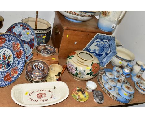 A QUANTITY OF 20TH CENTURY CERAMICS ETC, to include a Steventon 'Royal Venton Ware' dressing table and wash set, Chinese hexa