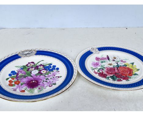 2 Royal Worcester cabinet plates with certs 