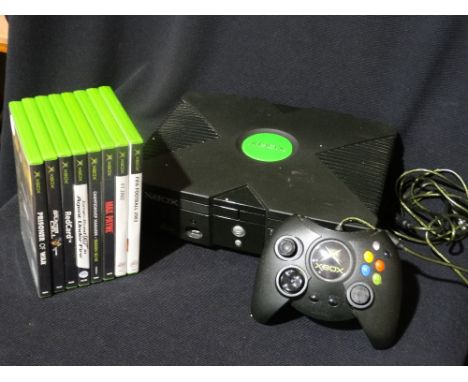     An Xbox Games Console Controller &amp; Games                                        