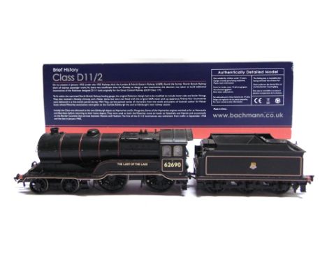 [OO GAUGE]. A BACHMANN NO.31-135, B.R. CLASS D11 4-4-0 TENDER LOCOMOTIVE 'THE LADY OF THE LAKE', 62690  lined black livery, b