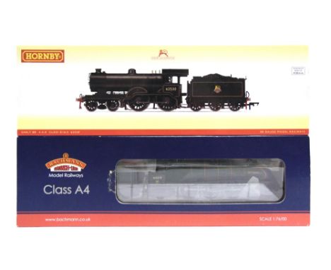 [OO GAUGE]. TWO LOCOMOTIVES  comprising a Bachmann No.31-963, B.R. Class A4 4-6-2 tender locomotive 'Bittern', 60019, lined g