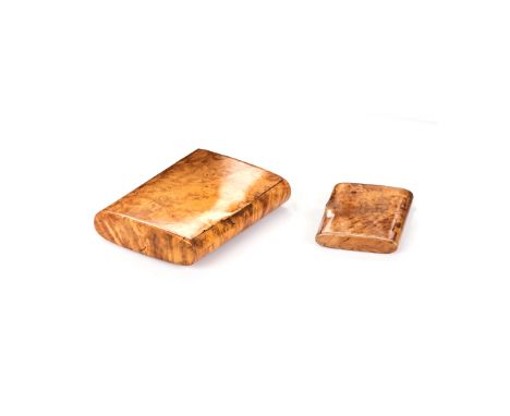 A KARELIAN BIRCH CIGAR CASE, PROBABLY RUSSIAN, CIRCA 1910 rounded rectangular, with dovetail seamless hinge, 12,5cm wide, and